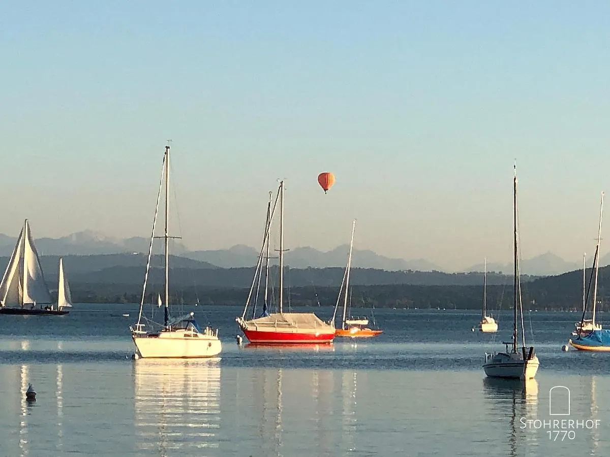 5 Sterne Penthouse-Loft Gut Stohrerhof Bis 4 Personen Apartamento Dießen am Ammersee