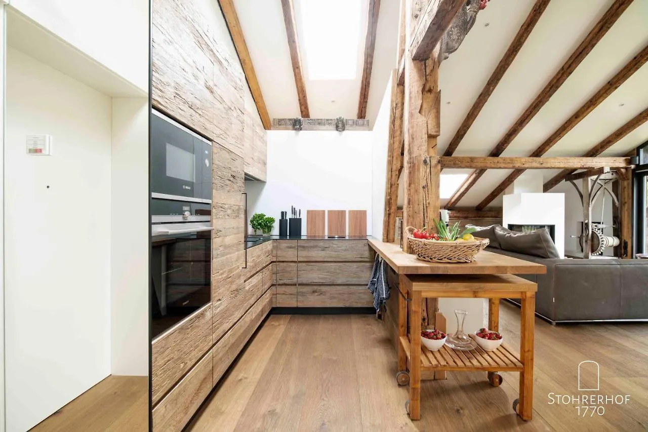 5 Sterne Penthouse-Loft Gut Stohrerhof Bis 4 Personen Apartamento Dießen am Ammersee