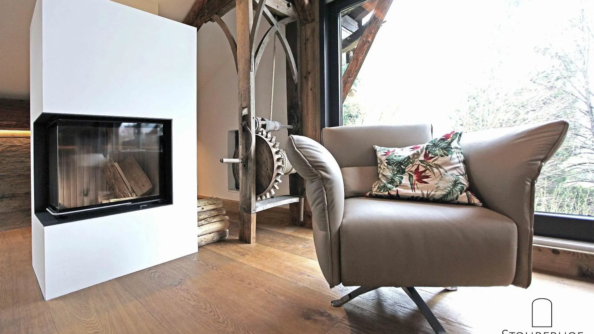 5 Sterne Penthouse-Loft Gut Stohrerhof Bis 4 Personen Apartamento Dießen am Ammersee Alemanha
